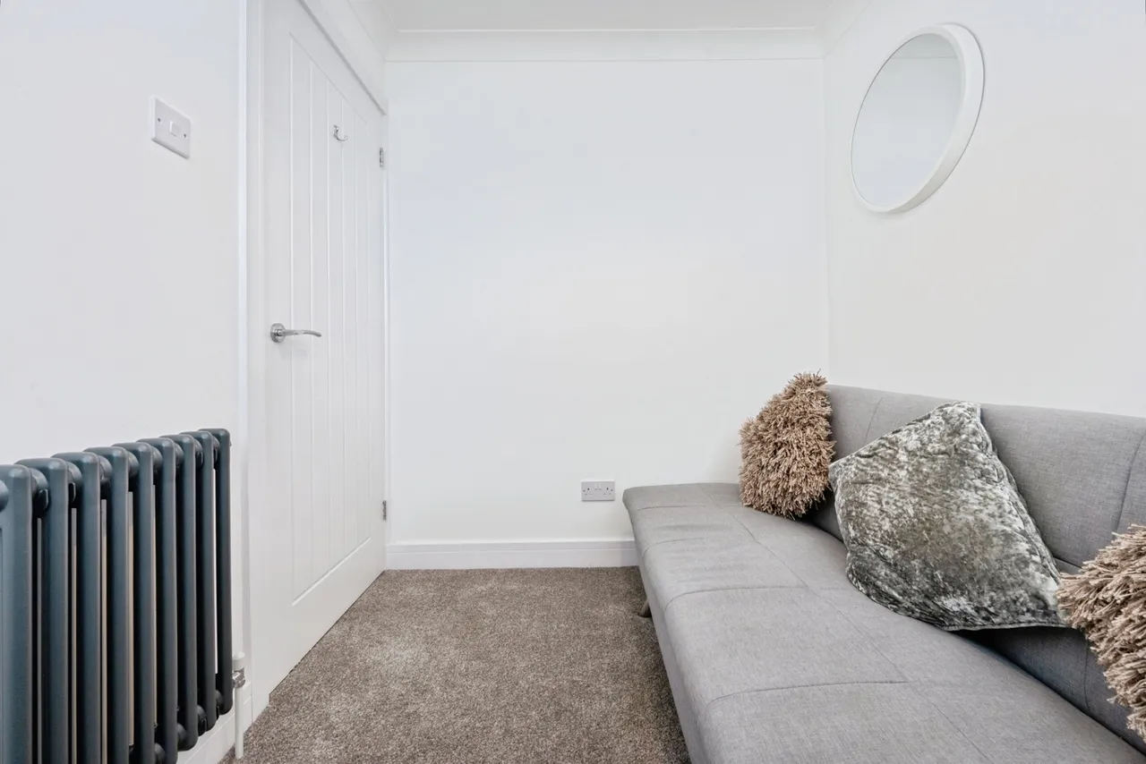 Knights Avenue, Clapham, Bedford, Bedfordshire, MK41, photo 13