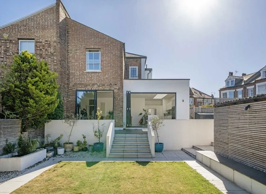 Mountfield Road, Finchley, N3, photo 11