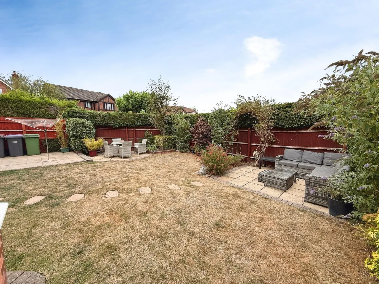 Moat Close, Telford, TF1, photo 28