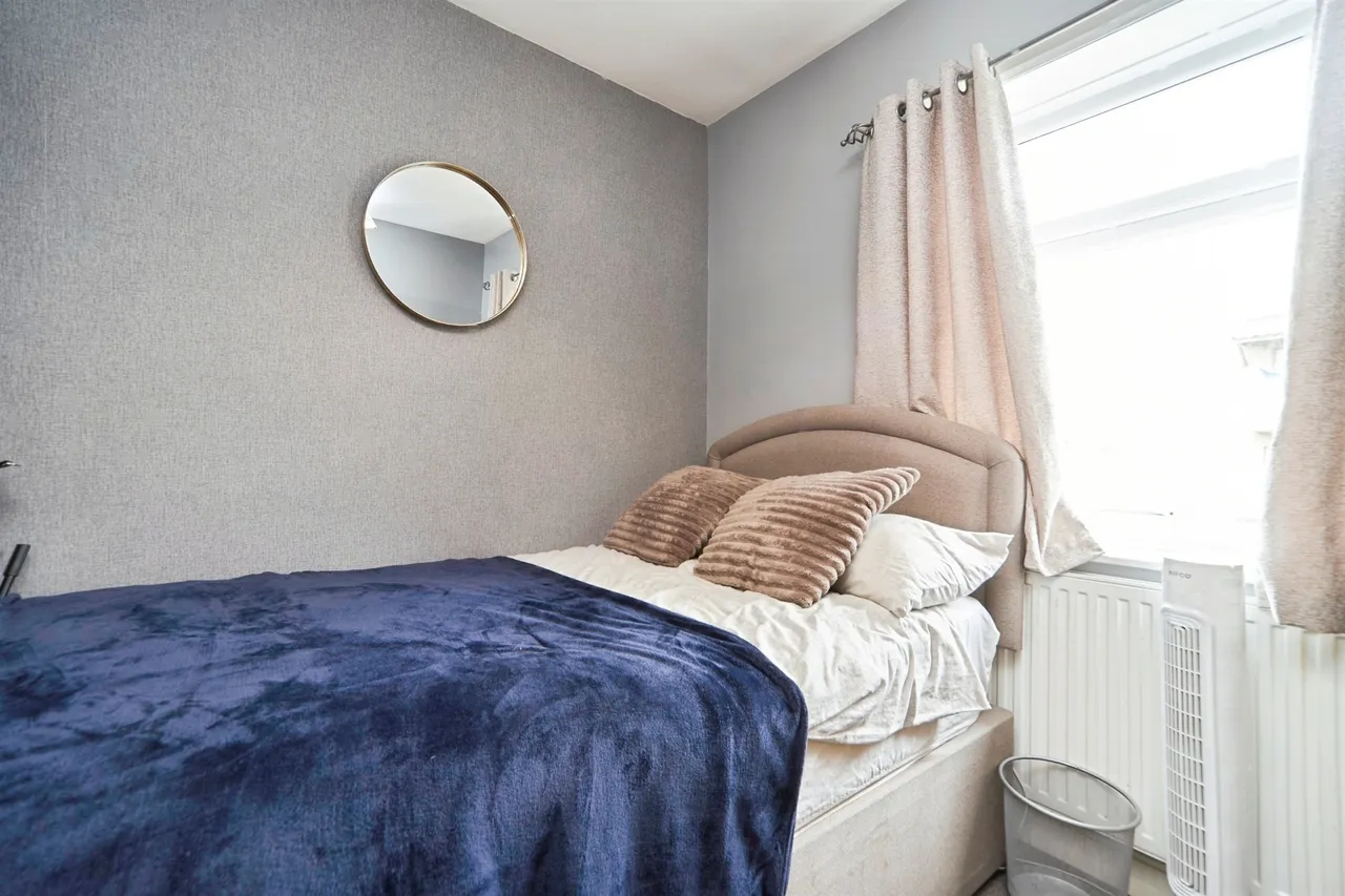 Hope Avenue, Shipley, photo 11
