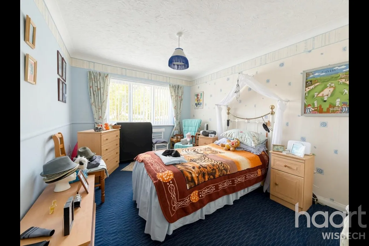 St Edmunds Drive, Emneth, PE14, photo 11