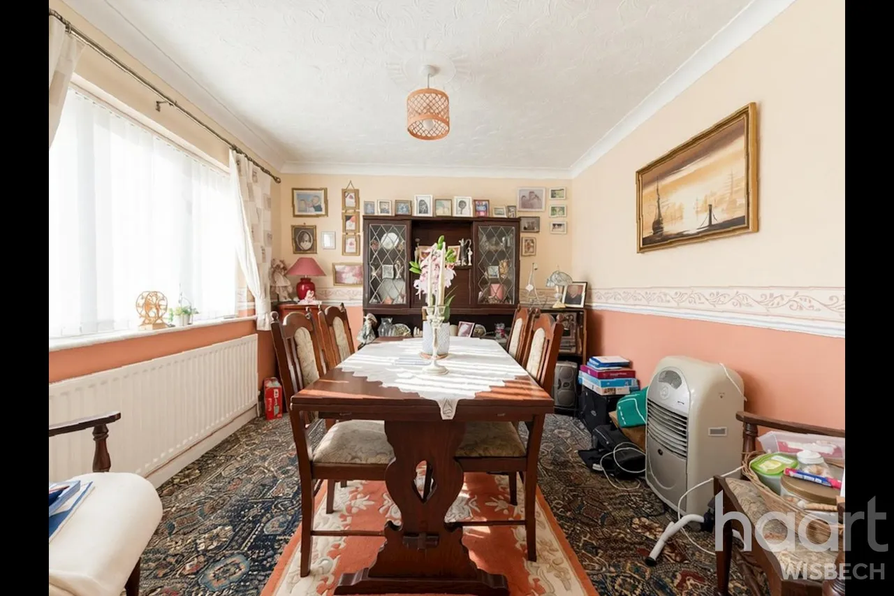 St Edmunds Drive, Emneth, PE14, photo 8