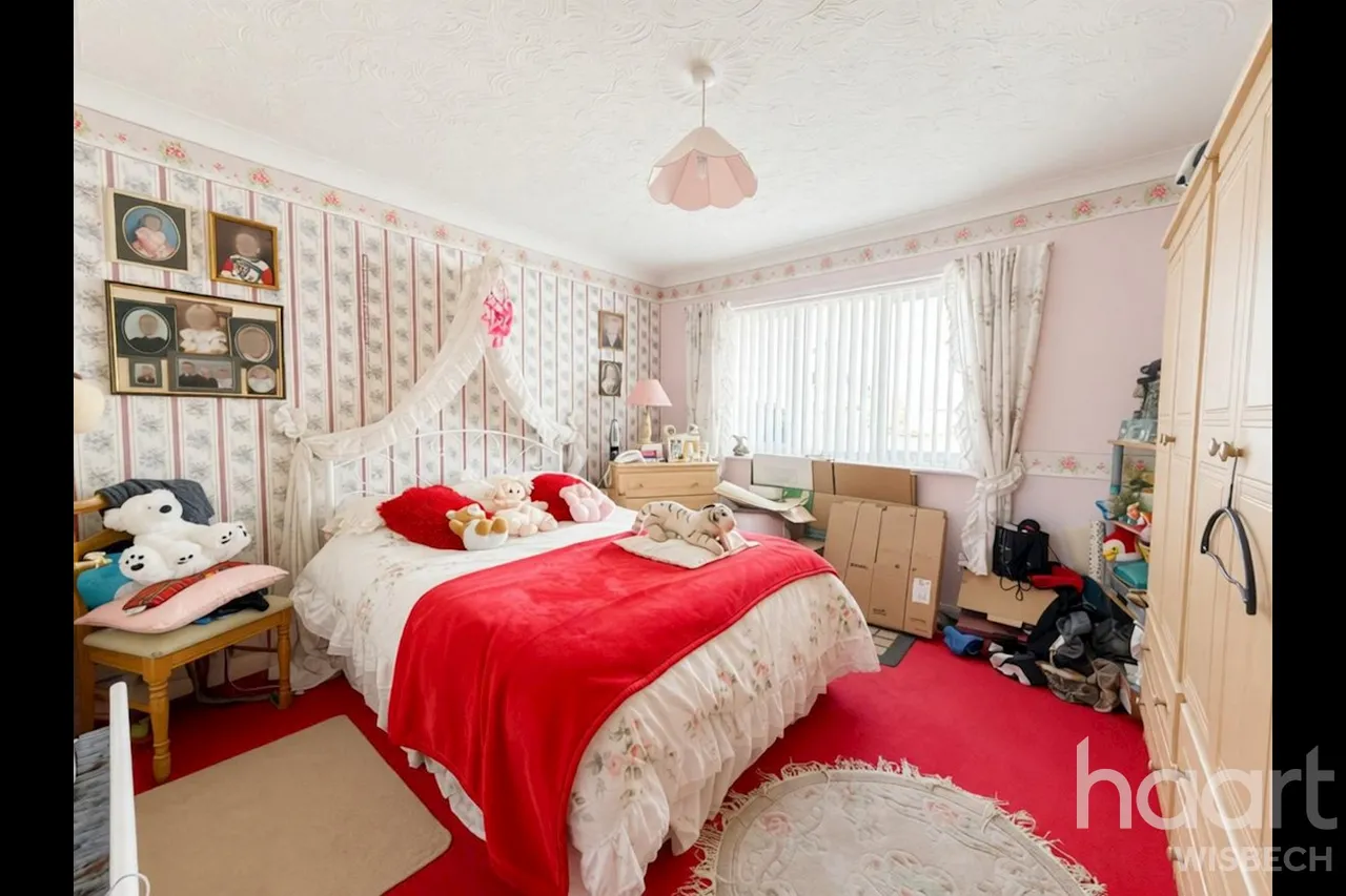 St Edmunds Drive, Emneth, PE14, photo 9