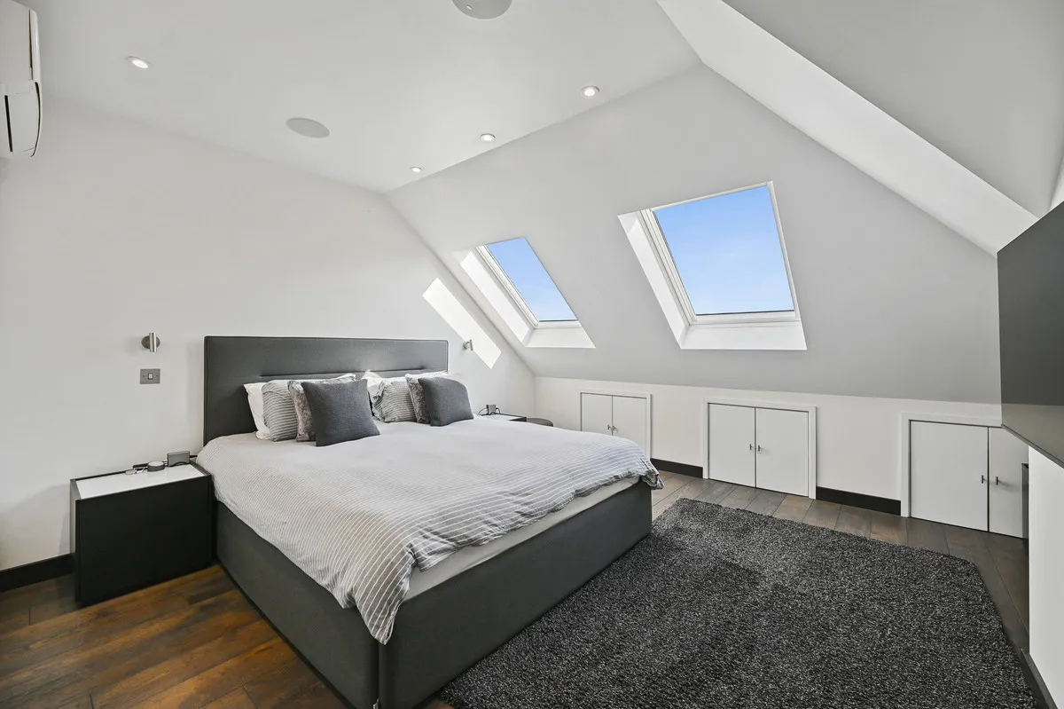 Whitchurch Gardens, Edgware, HA8, photo 20