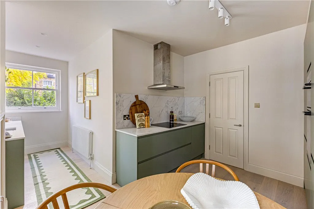 Rostrevor Road, London, SW6, photo 13