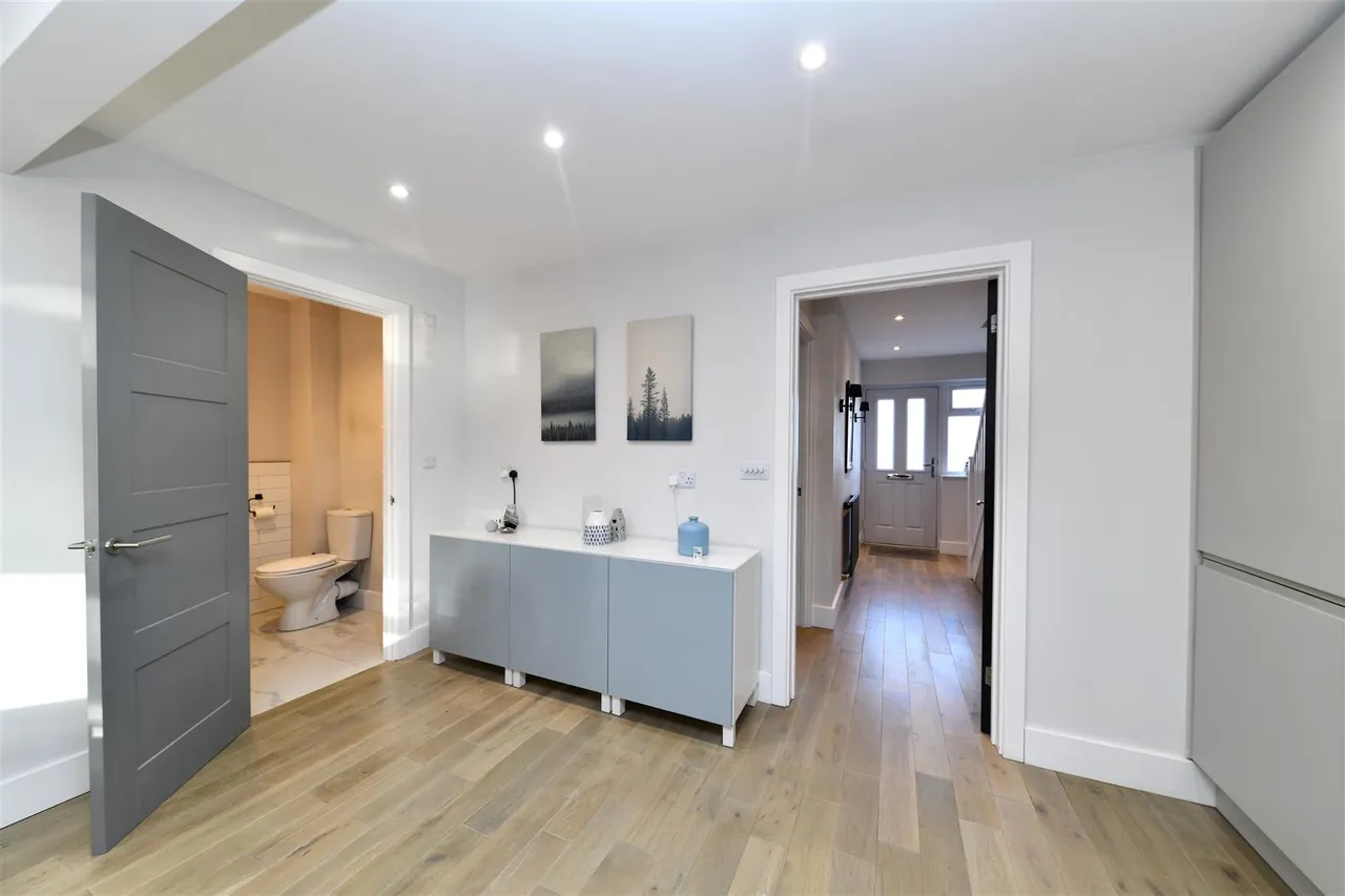 Fairview Road, Stevenage, Herts, SG1 2NA, photo 17