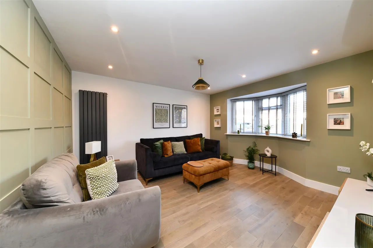 Fairview Road, Stevenage, Herts, SG1 2NA, photo 6
