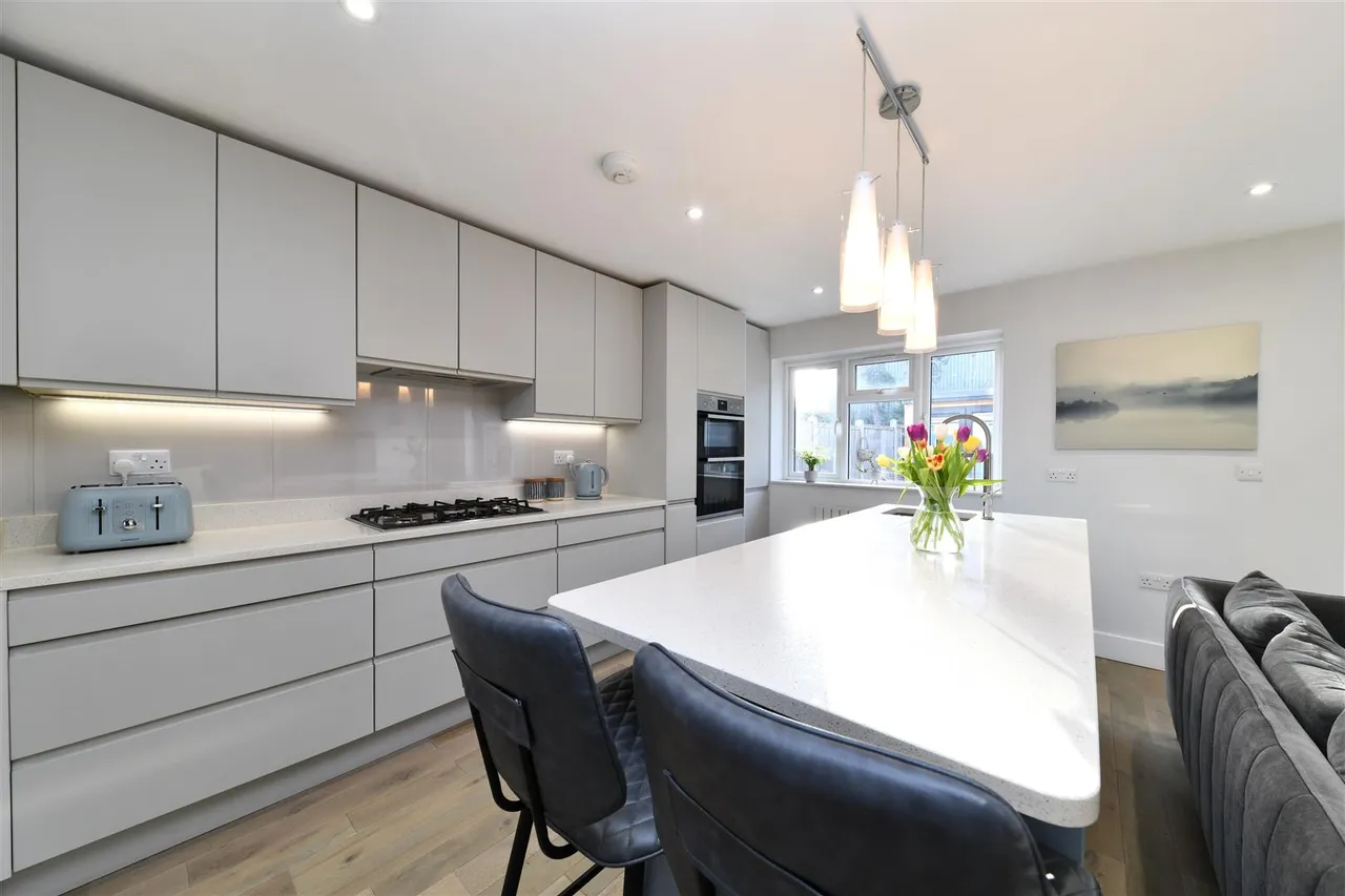 Fairview Road, Stevenage, Herts, SG1 2NA, photo 18