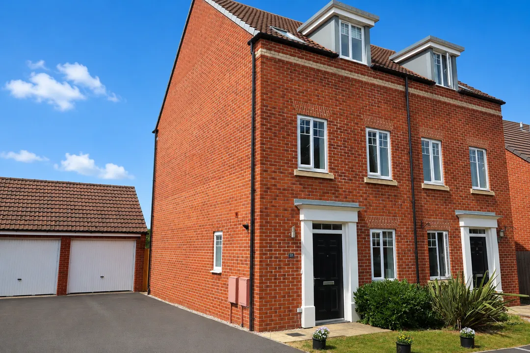 4 bed house for sale, The Vineyards, Coxley