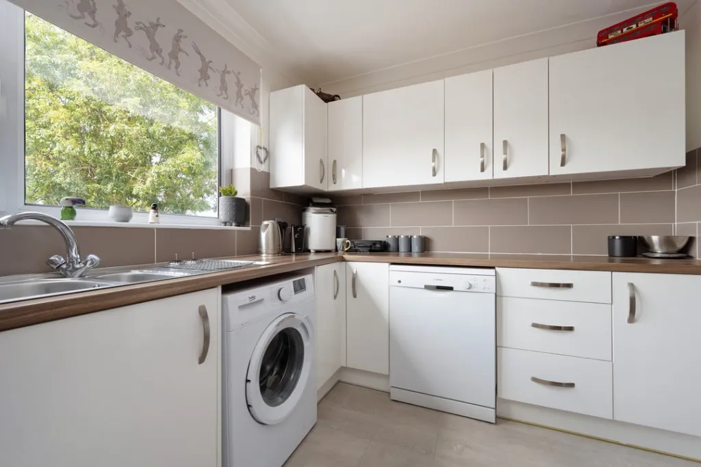 Strode Park Road, Herne Bay, photo 5