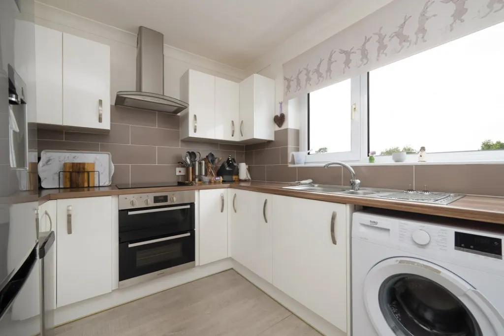 Strode Park Road, Herne Bay, photo 15