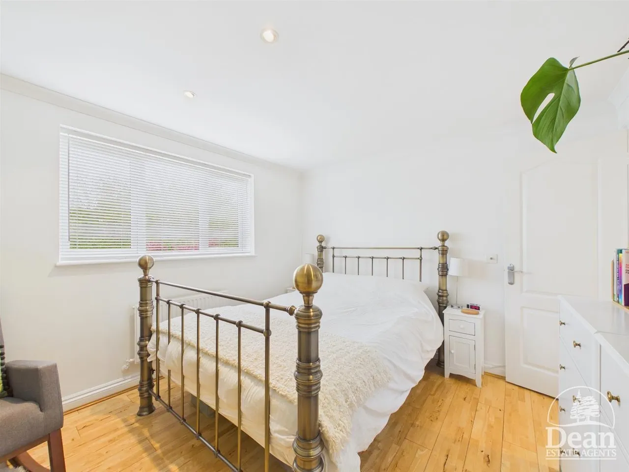 Grove Park Whitecroft, Lydney, GL15, photo 13