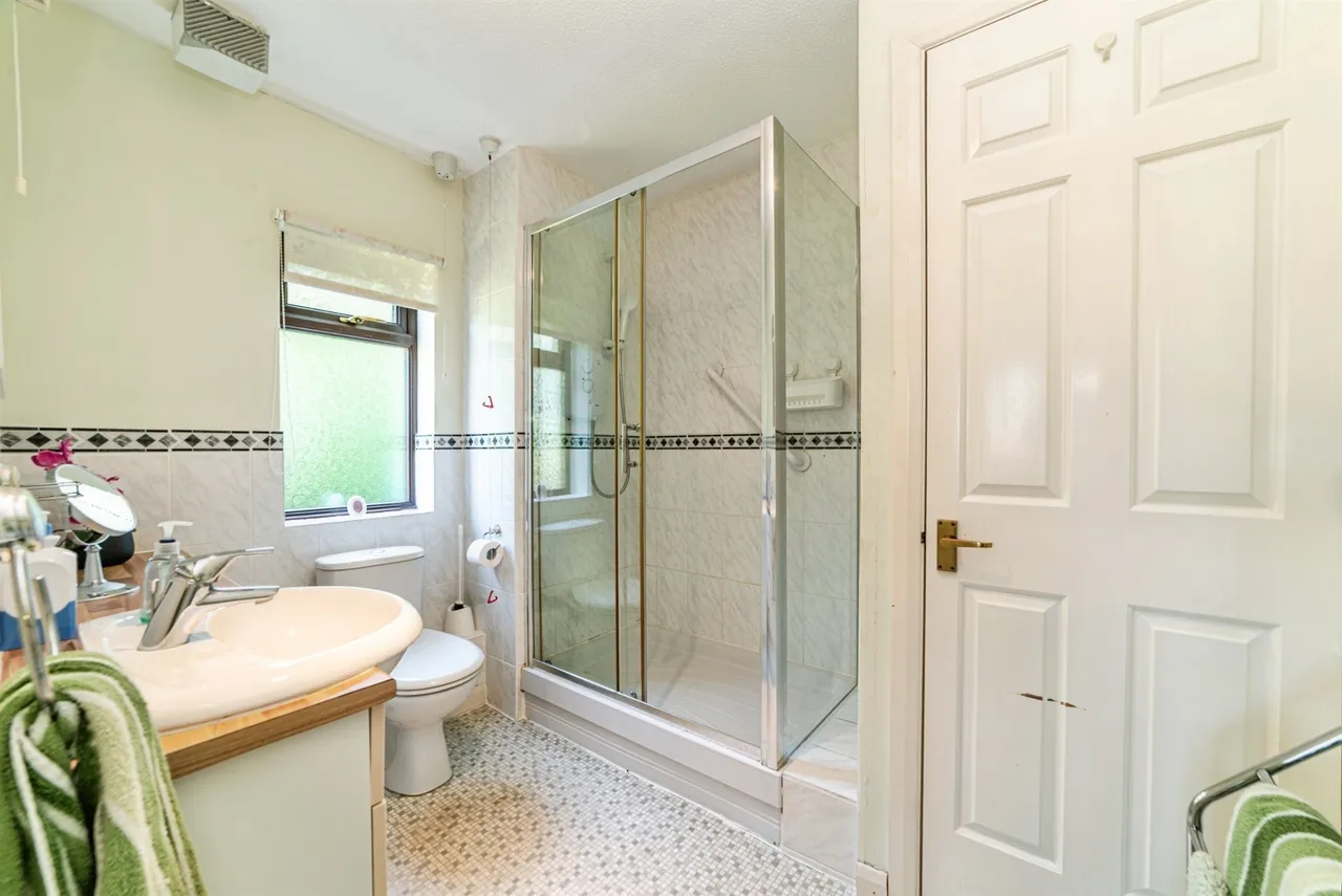 Gershwin Court, Basingstoke, RG22, photo 14