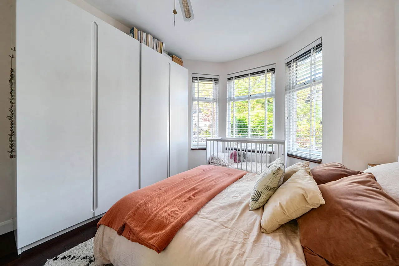 Westfield Road, London, W13, photo 13