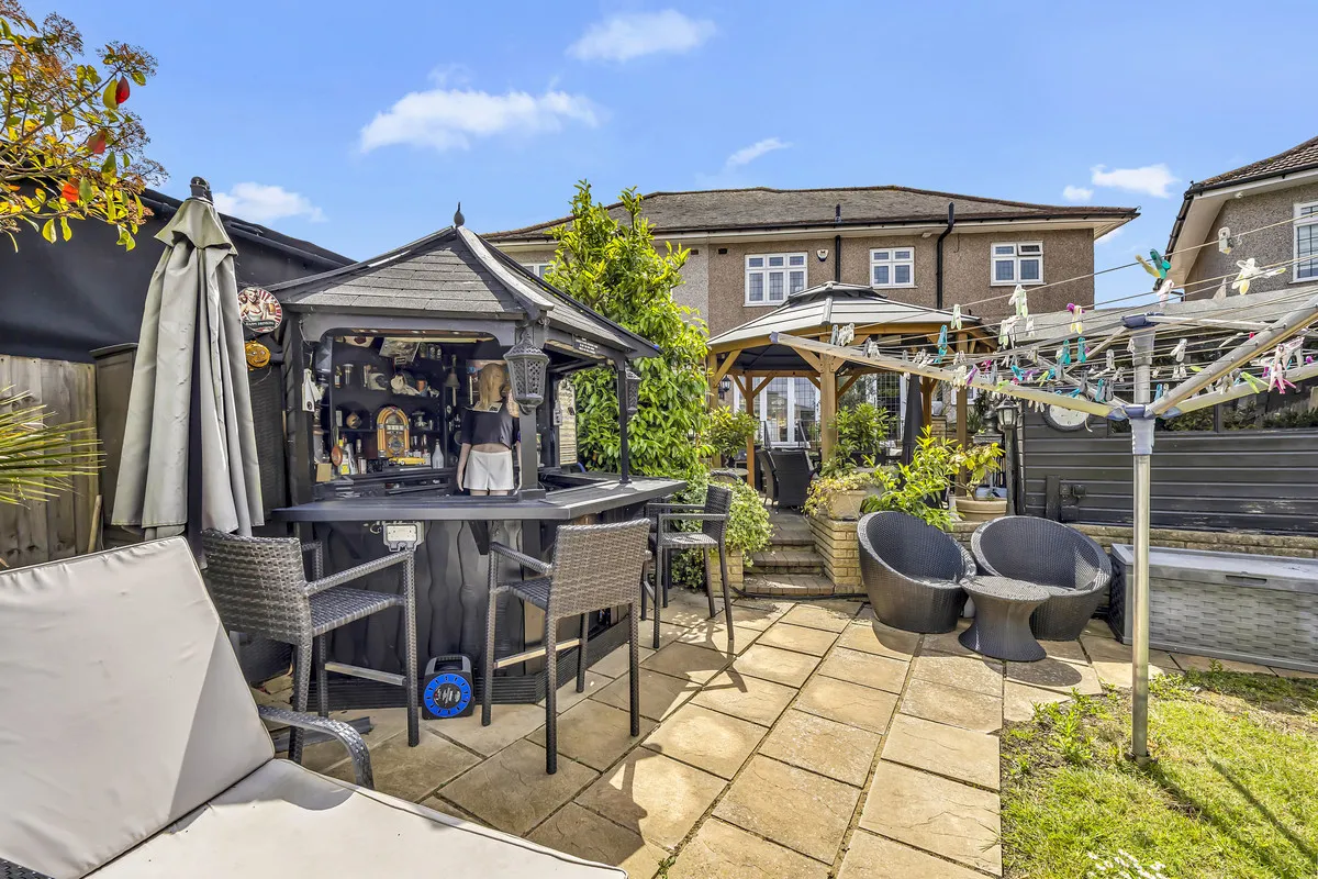 Dominion Drive, Romford, Collier Row, RM5 2QP, photo 26