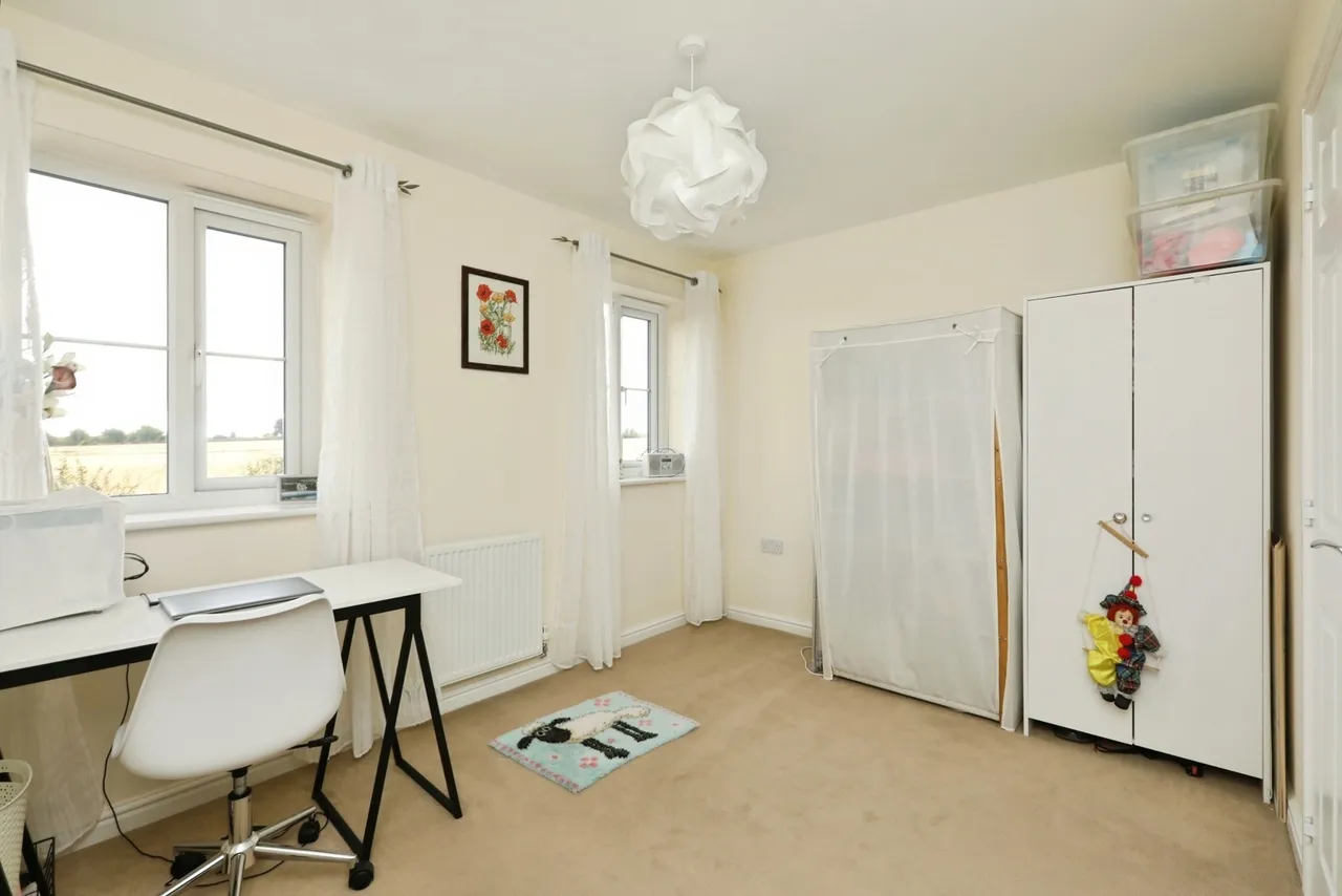 Lyle Close, Thurcroft, Rotherham, South Yorkshire, S66, photo 16