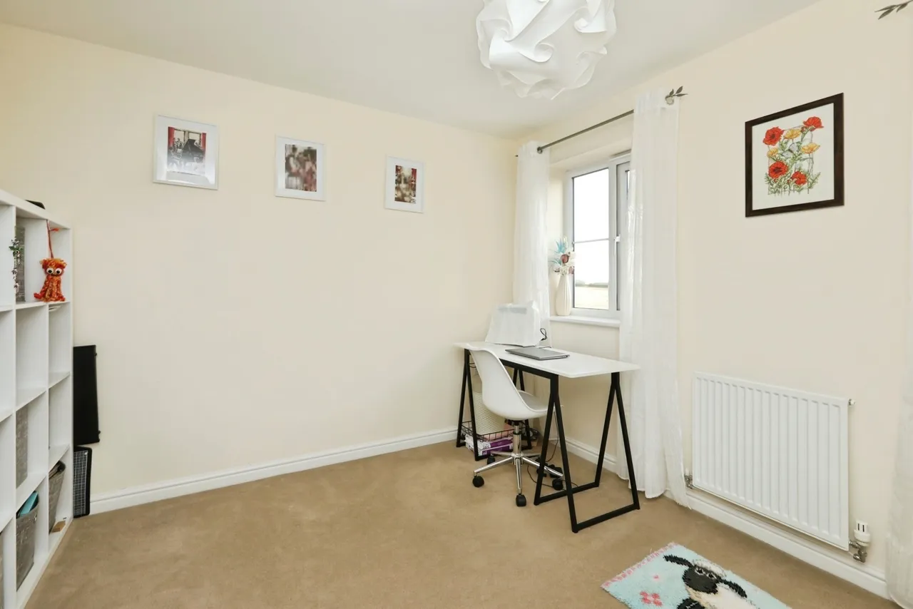 Lyle Close, Thurcroft, Rotherham, South Yorkshire, S66, photo 19