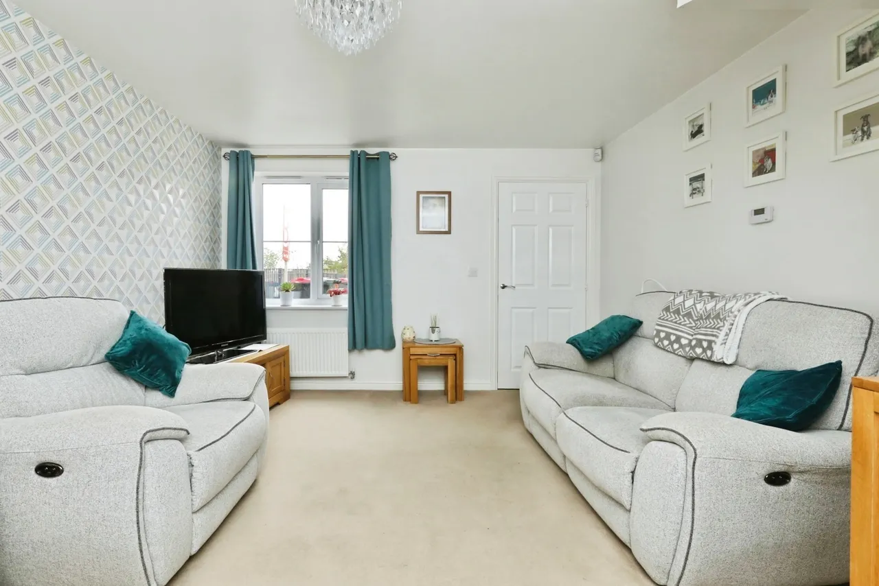 Lyle Close, Thurcroft, Rotherham, South Yorkshire, S66, photo 9