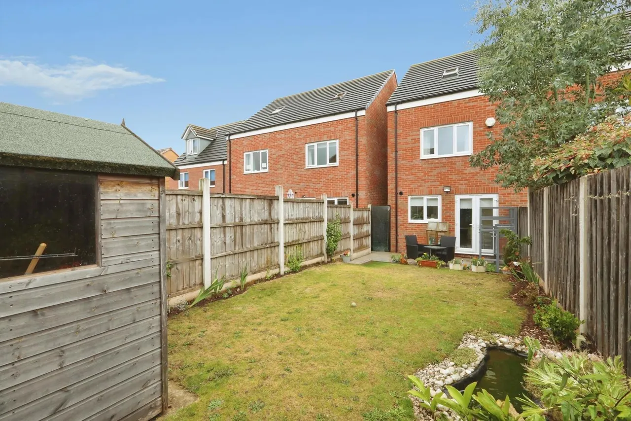 Lyle Close, Thurcroft, Rotherham, South Yorkshire, S66, photo 25