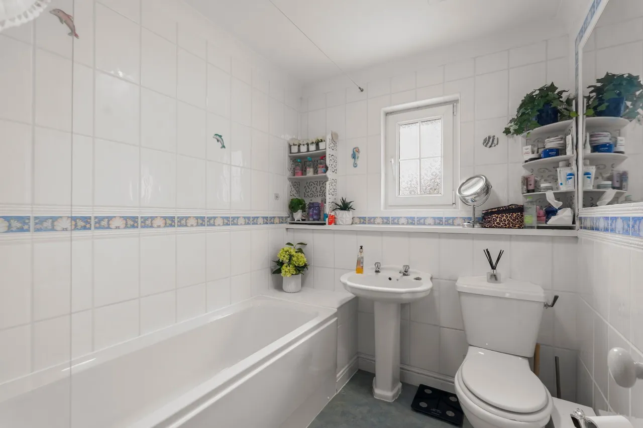Longcroft Gardens, Welwyn Garden City, AL8, photo 11