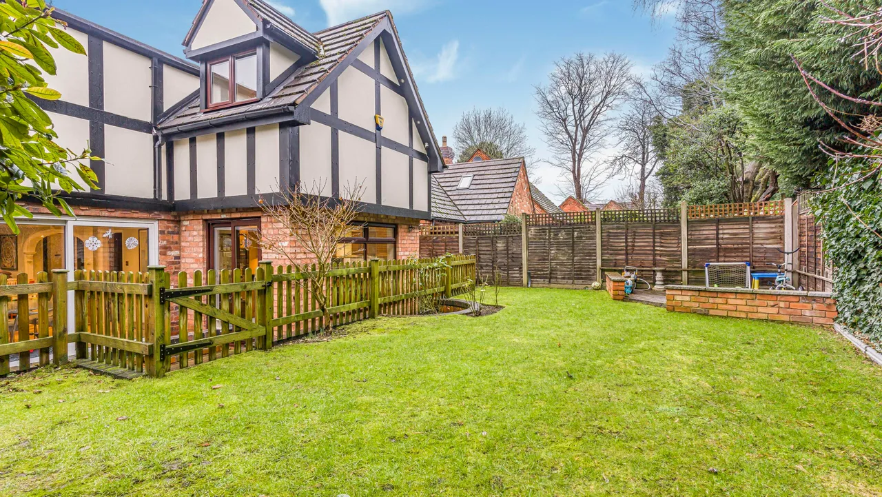 Hurley Close, Sutton Coldfield, Sutton Coldfield, B72 1HU, photo 31