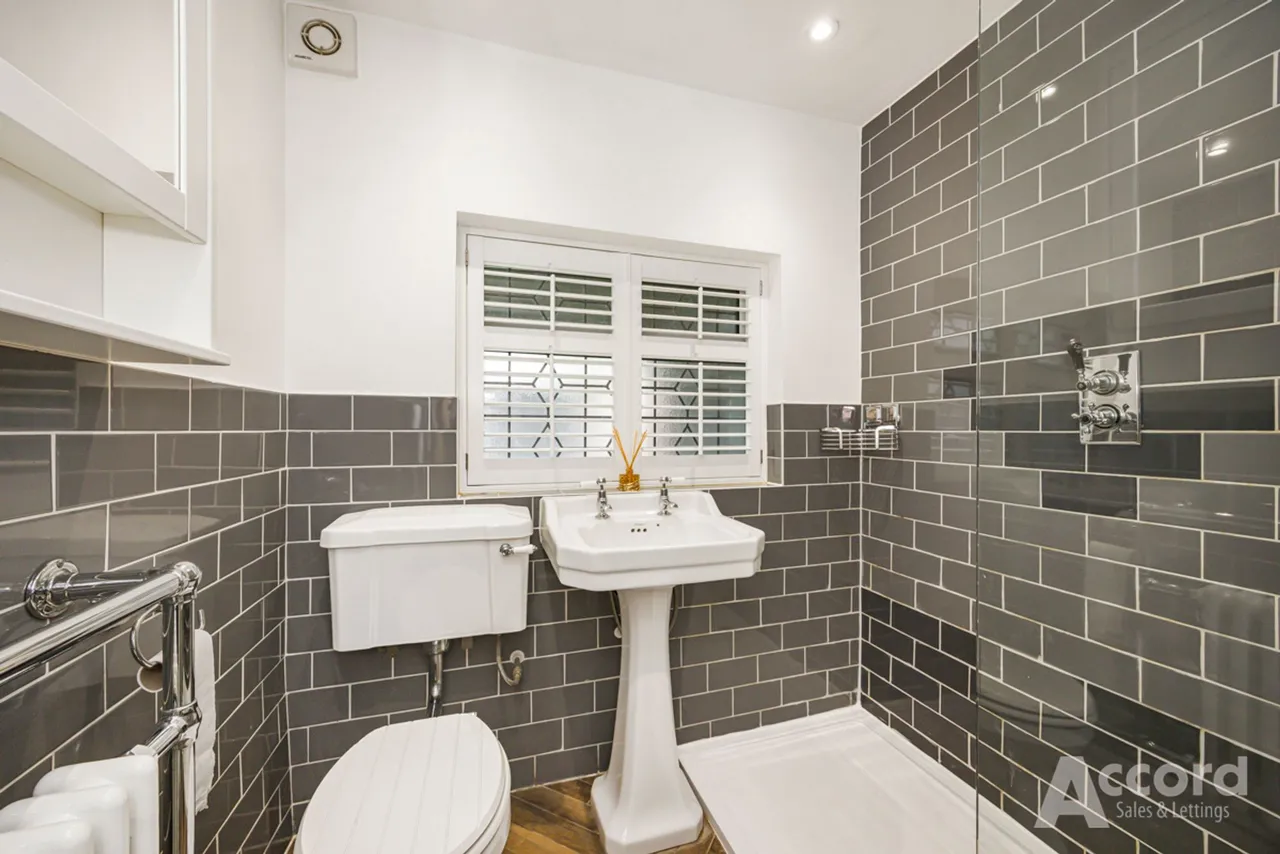 Drummond Road, Romford, RM7, photo 19