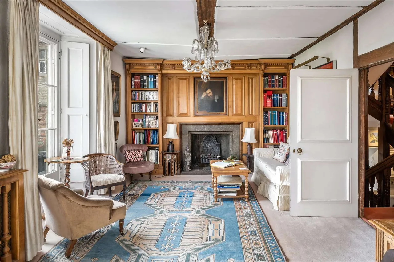 North Street, Petworth, West Sussex, GU28 0DG, photo 10