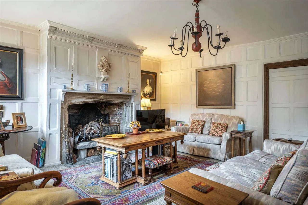North Street, Petworth, West Sussex, GU28 0DG, photo 6