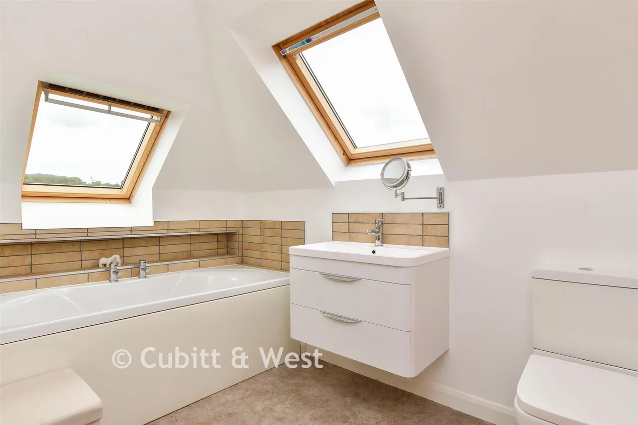 Cissbury Gardens, Worthing, BN14, photo 17