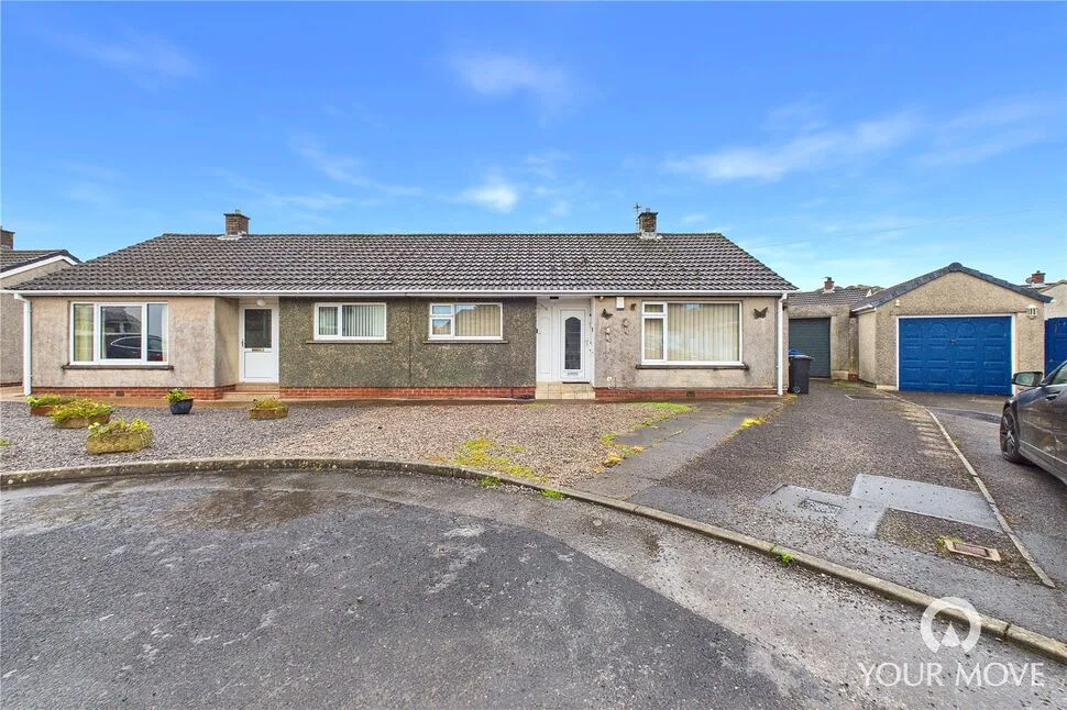 2 bed house for sale — Beacon Close, Aspatria, Cumbria, CA7