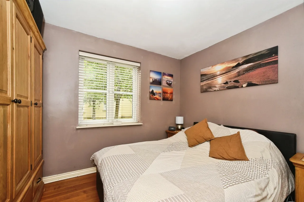 Swan Close, Swindon, photo 9
