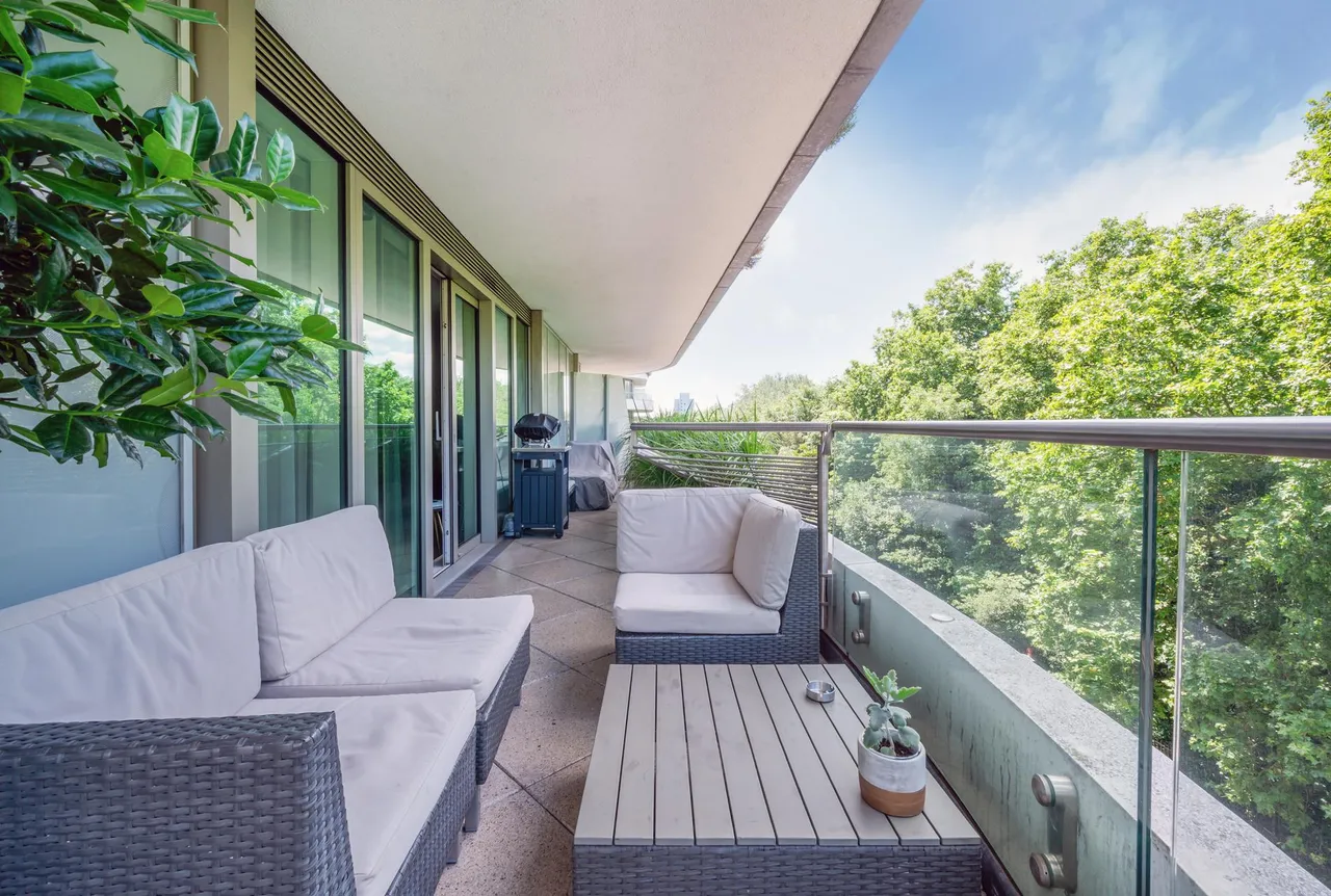 Queenstown Road, London, SW11, photo 12
