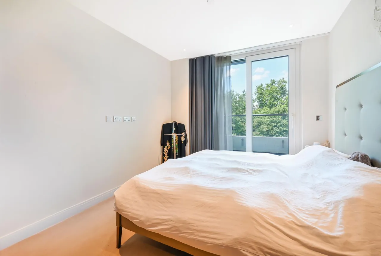 Queenstown Road, London, SW11, photo 10