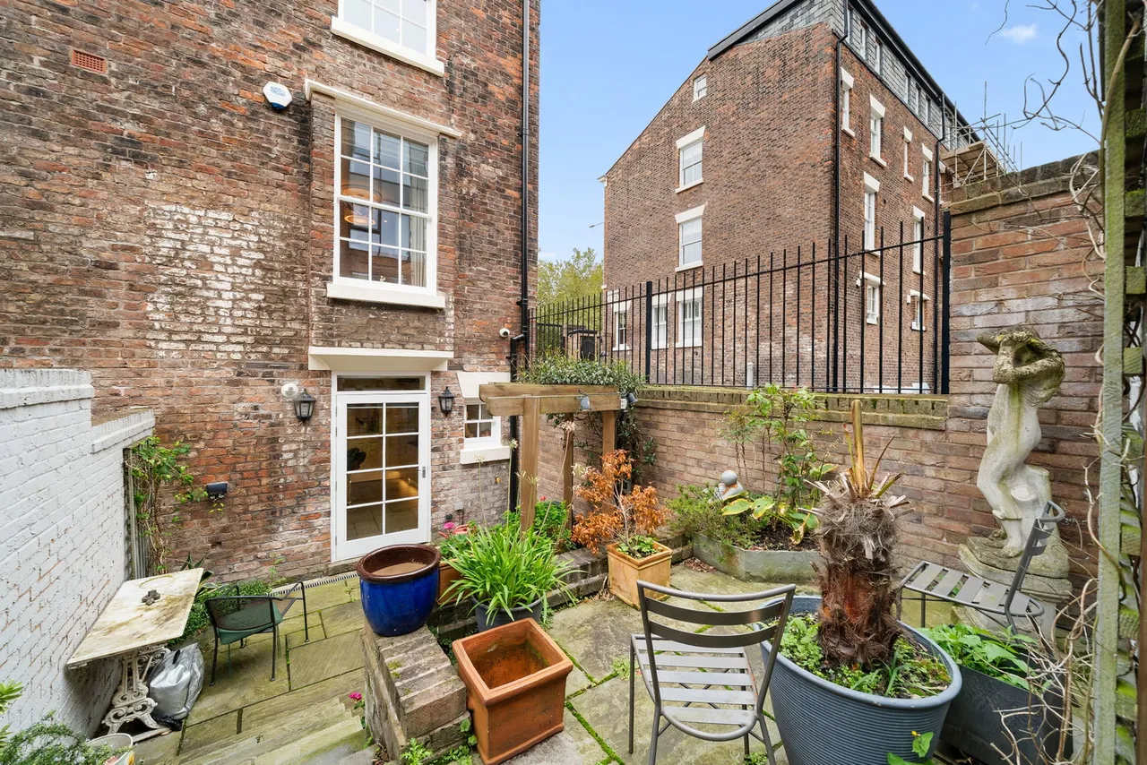 Catharine Street, Georgian Quarter, photo 54