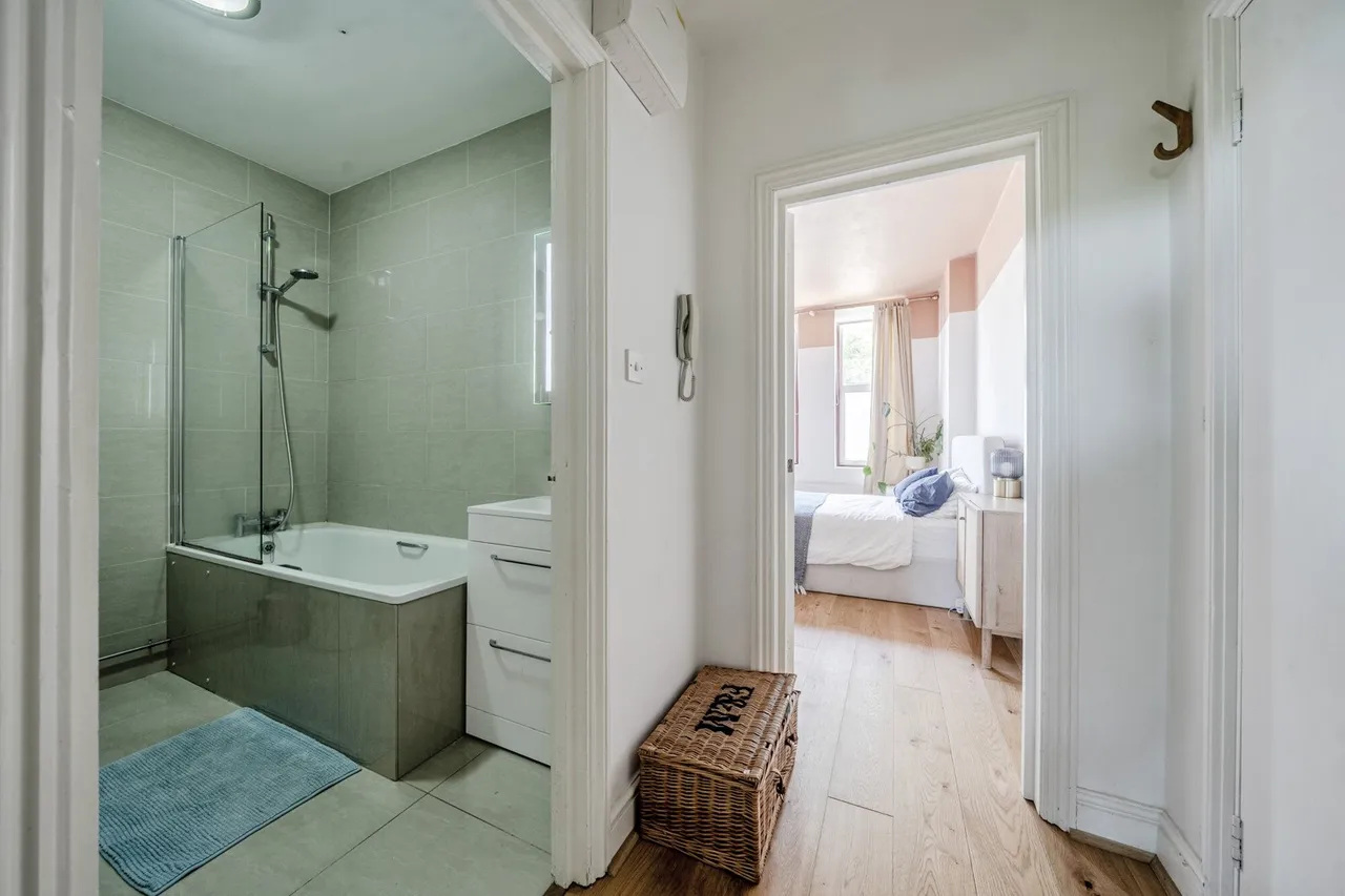 Humber Road, Greenwich, SE3, photo 7