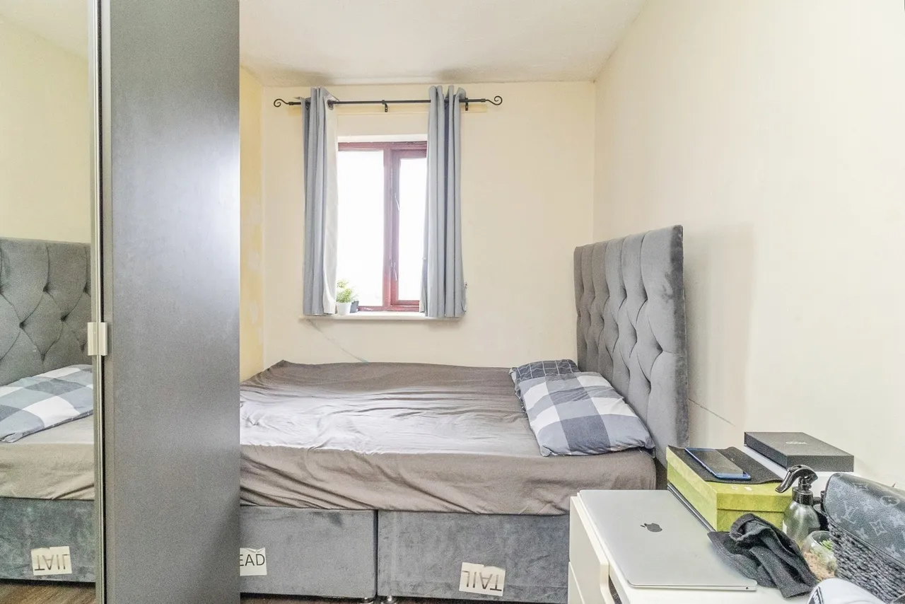 Moorgate, Leadenhall, MK6, photo 16