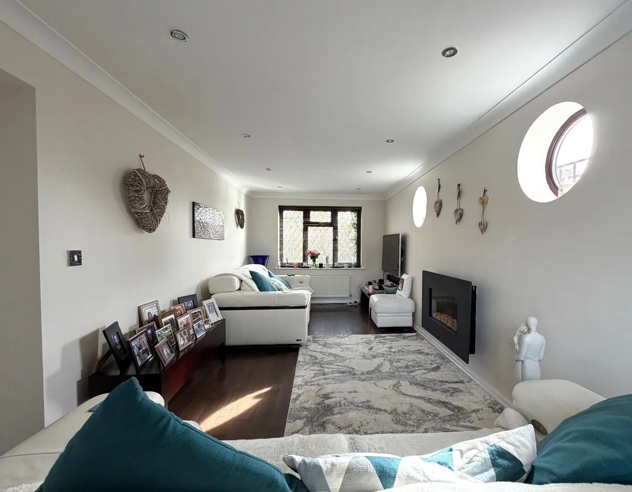 Thurston Road, Saltney, CH4, photo 4