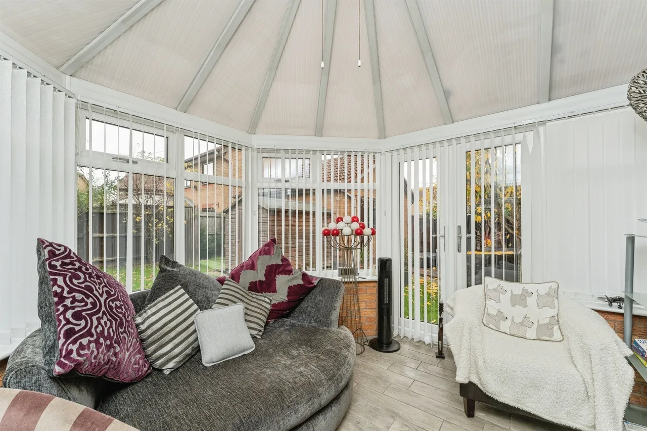 Thurston Road, Saltney, CH4, photo 8