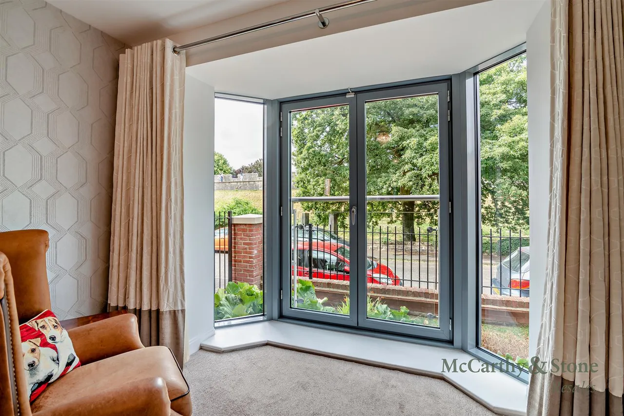 Bishophill Junior, York, YO1, photo 17