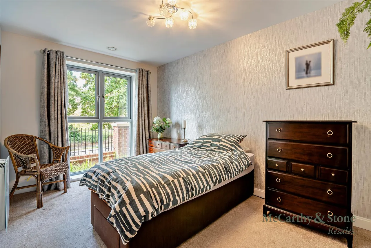 Bishophill Junior, York, YO1, photo 6