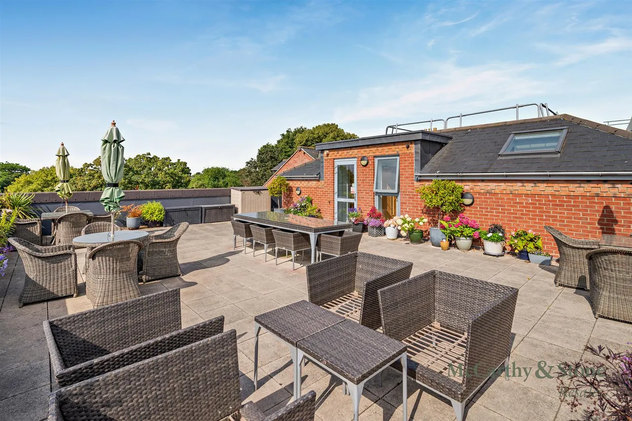 Bishophill Junior, York, YO1, photo 14