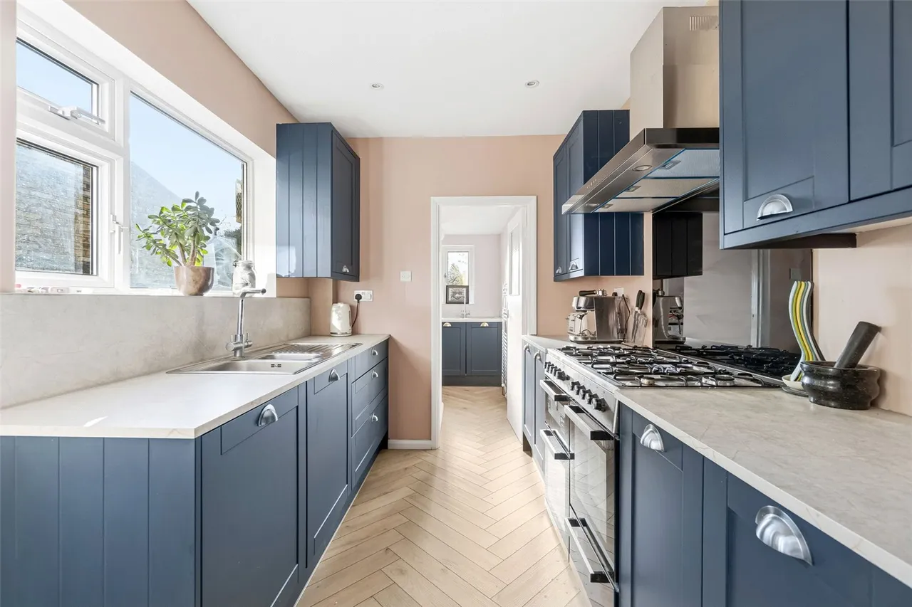 Radnor Gardens, Twickenham, TW1 4NA, photo 6