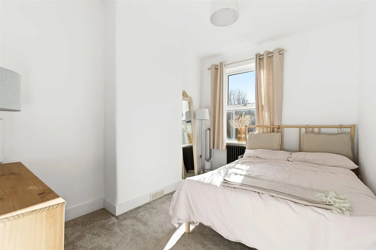 Radnor Gardens, Twickenham, TW1 4NA, photo 8