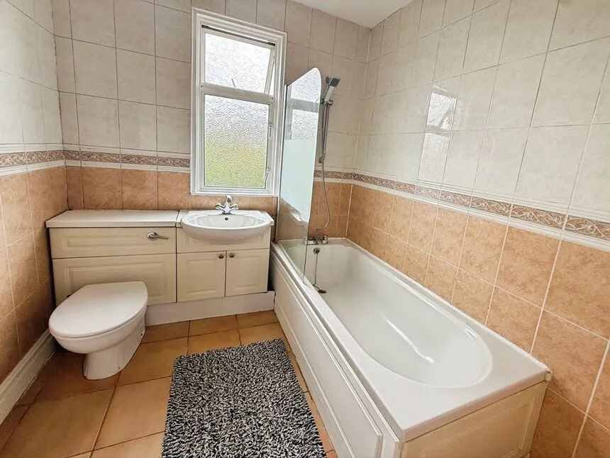 Brodrick Grove, London, SE2, photo 12
