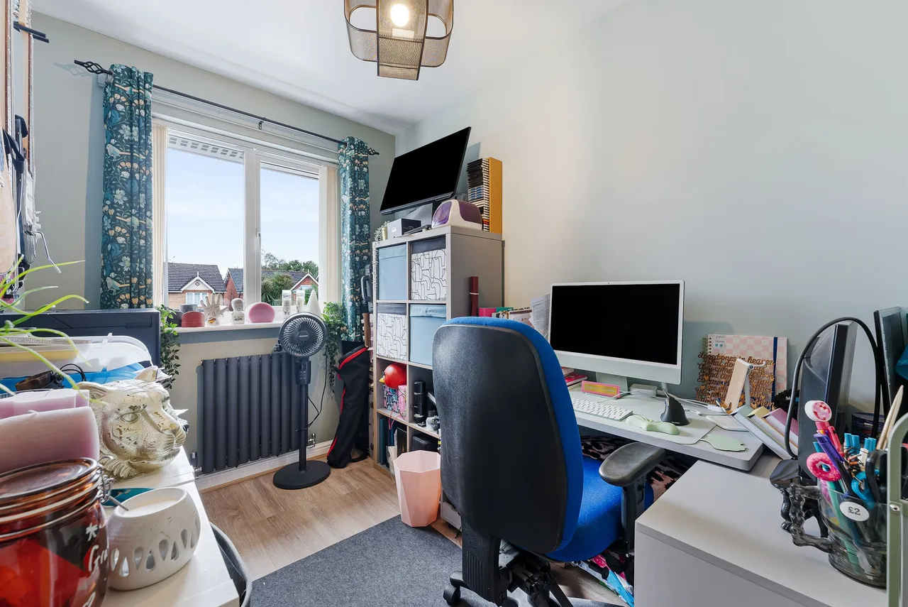 Greenwich Avenue, Widnes, WA8, photo 17