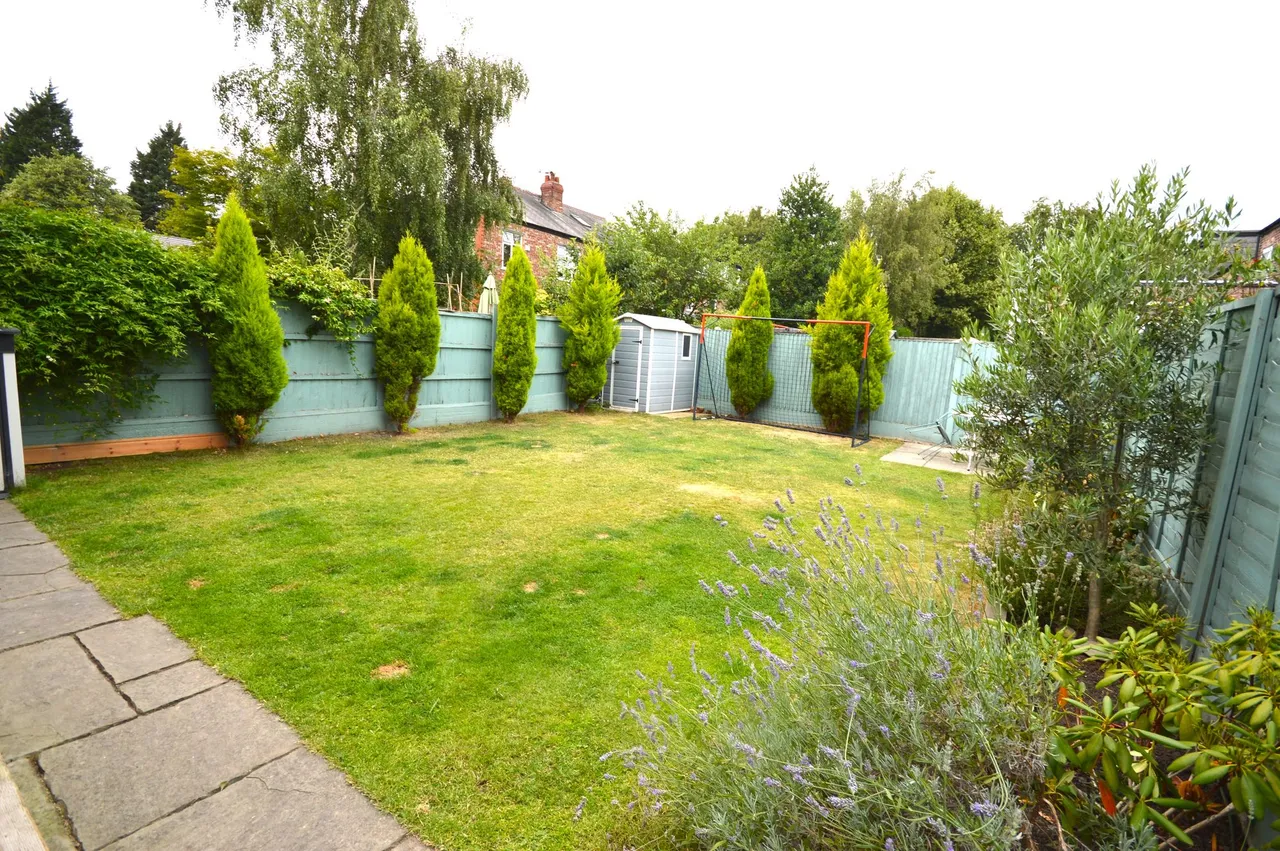Brackley Road, Stockport, photo 29