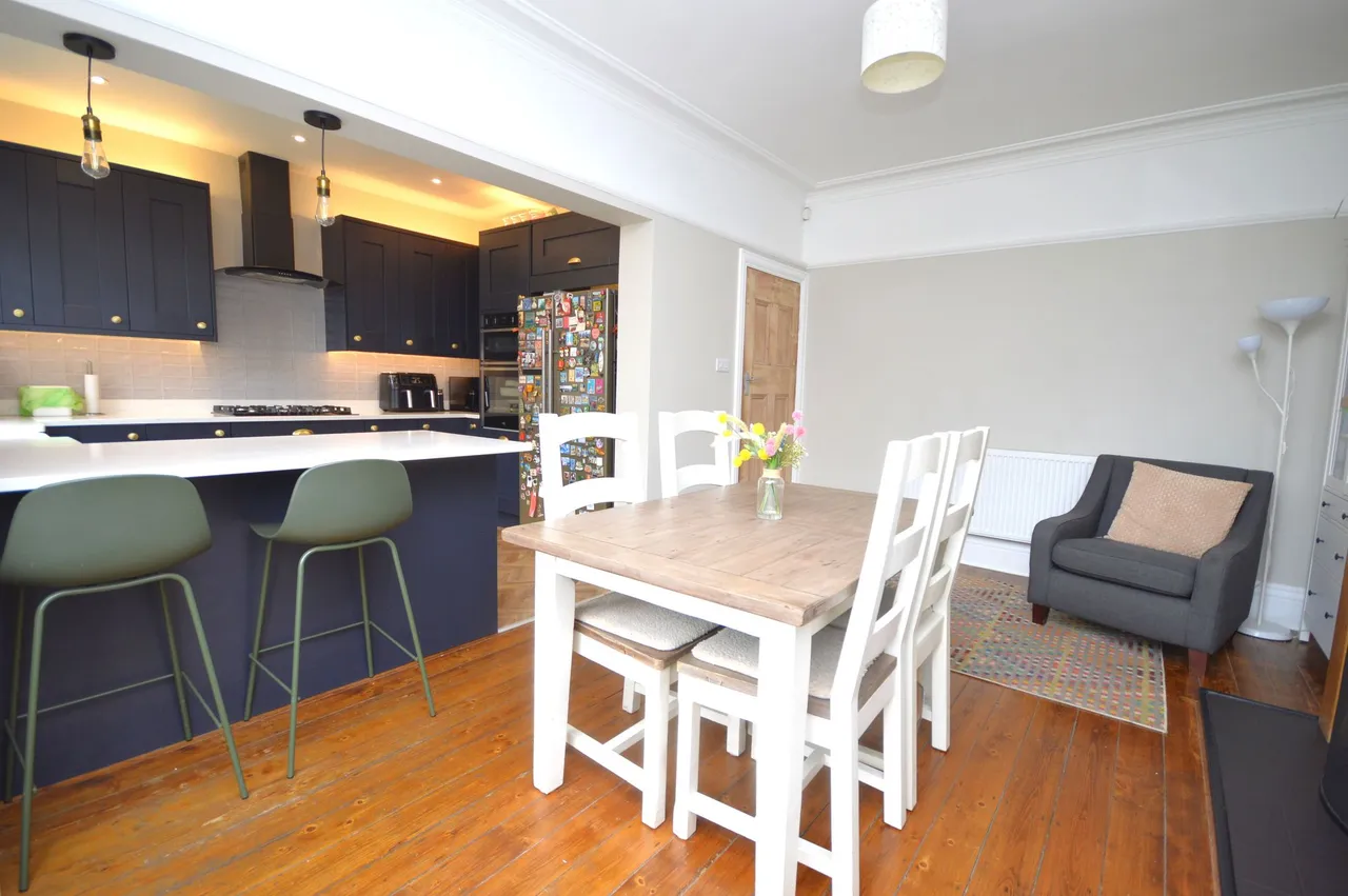 Brackley Road, Stockport, photo 9