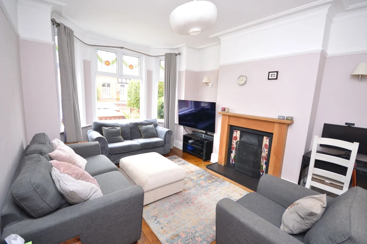 Brackley Road, Stockport, photo 6