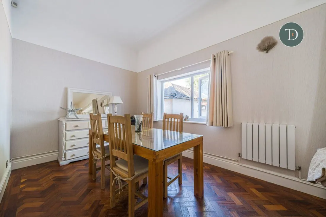 Chester Road, Little Sutton, CH66, photo 16