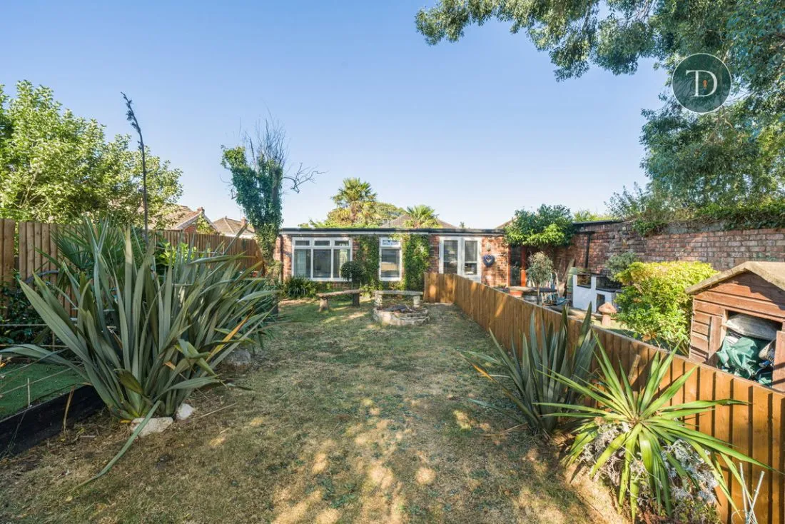 Chester Road, Little Sutton, CH66, photo 44